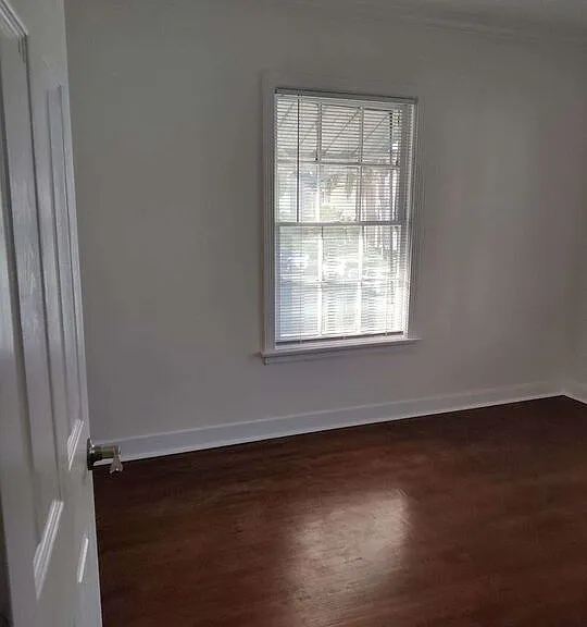 750 N Saint Andrews Pl #201 — Photo 5