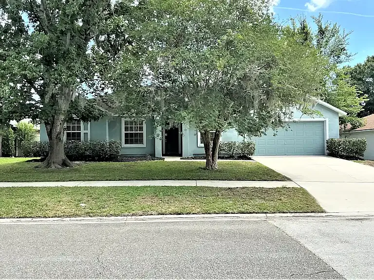 2438 Shelby Creek Rd W — Photo 1