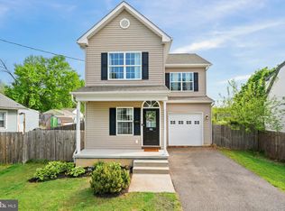 406 10th St, New Castle, DE 19720