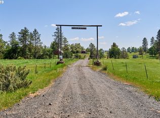 55100 Smock Rd, Tygh Valley, OR 97063