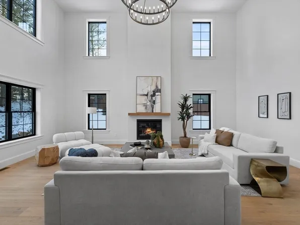 12 Couture Way, Middleton, MA 01949