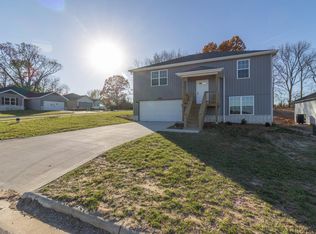 819 Holstein Lane, Marshfield, MO 65706