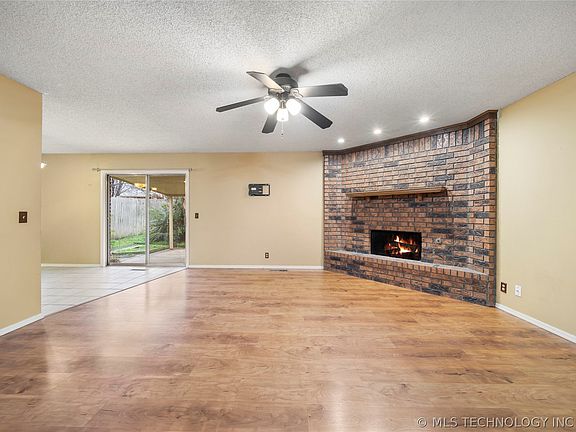 3rd image of 227 S 182nd East Ave