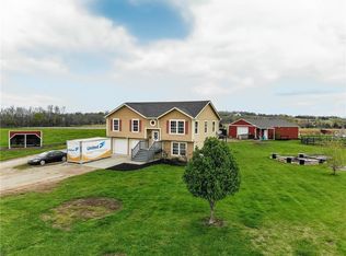 2405 Kentucky Rd, Ottawa, KS 66067