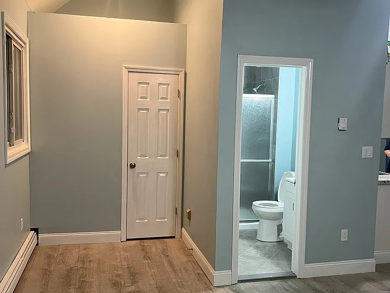 8 Cardinal Ct #1 — Photo 6