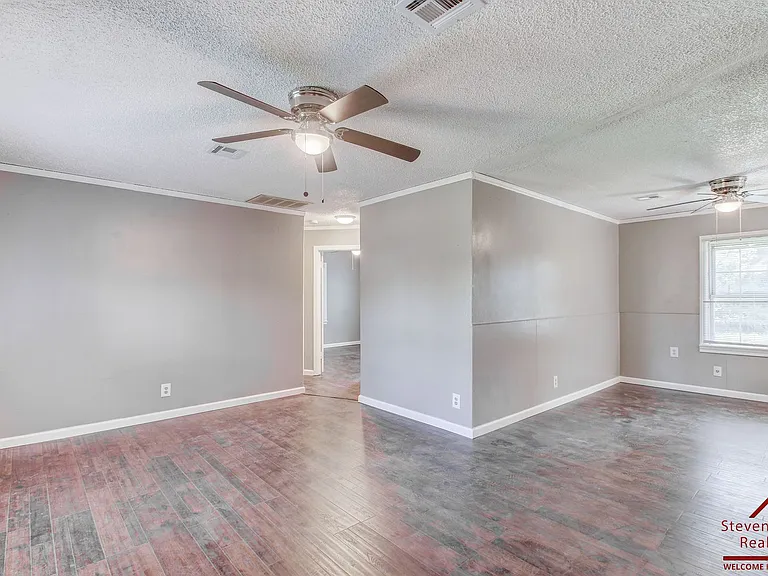 1806 NW Lincoln Ave — Photo 8