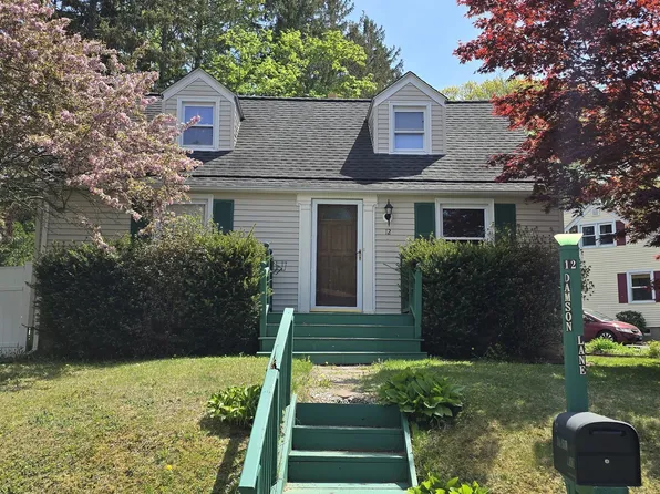 12 Damson Lane, Naugatuck, CT 06770