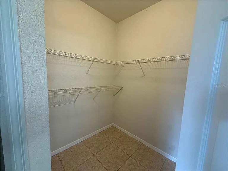 Plantation Park Cir — Photo 18