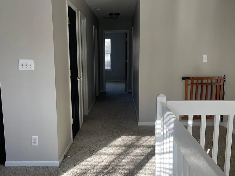 8223 Southgate Commons Dr — Photo 25