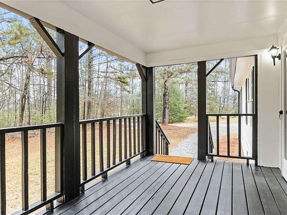 5th image of 234 Peoples Rd