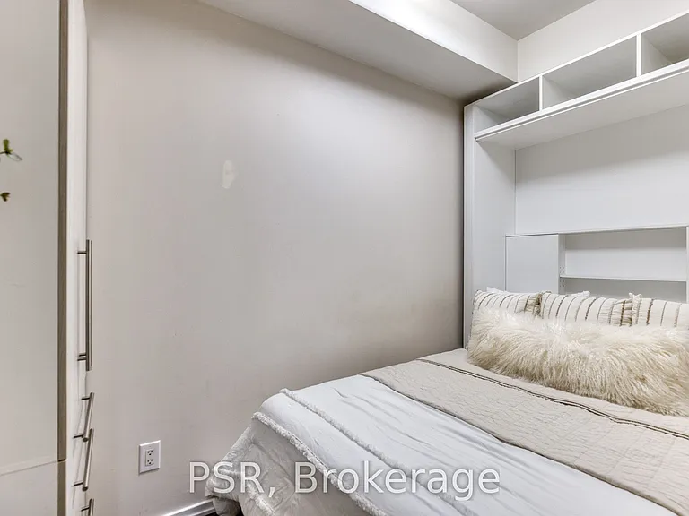 783 Bathurst St #321 — Photo 17