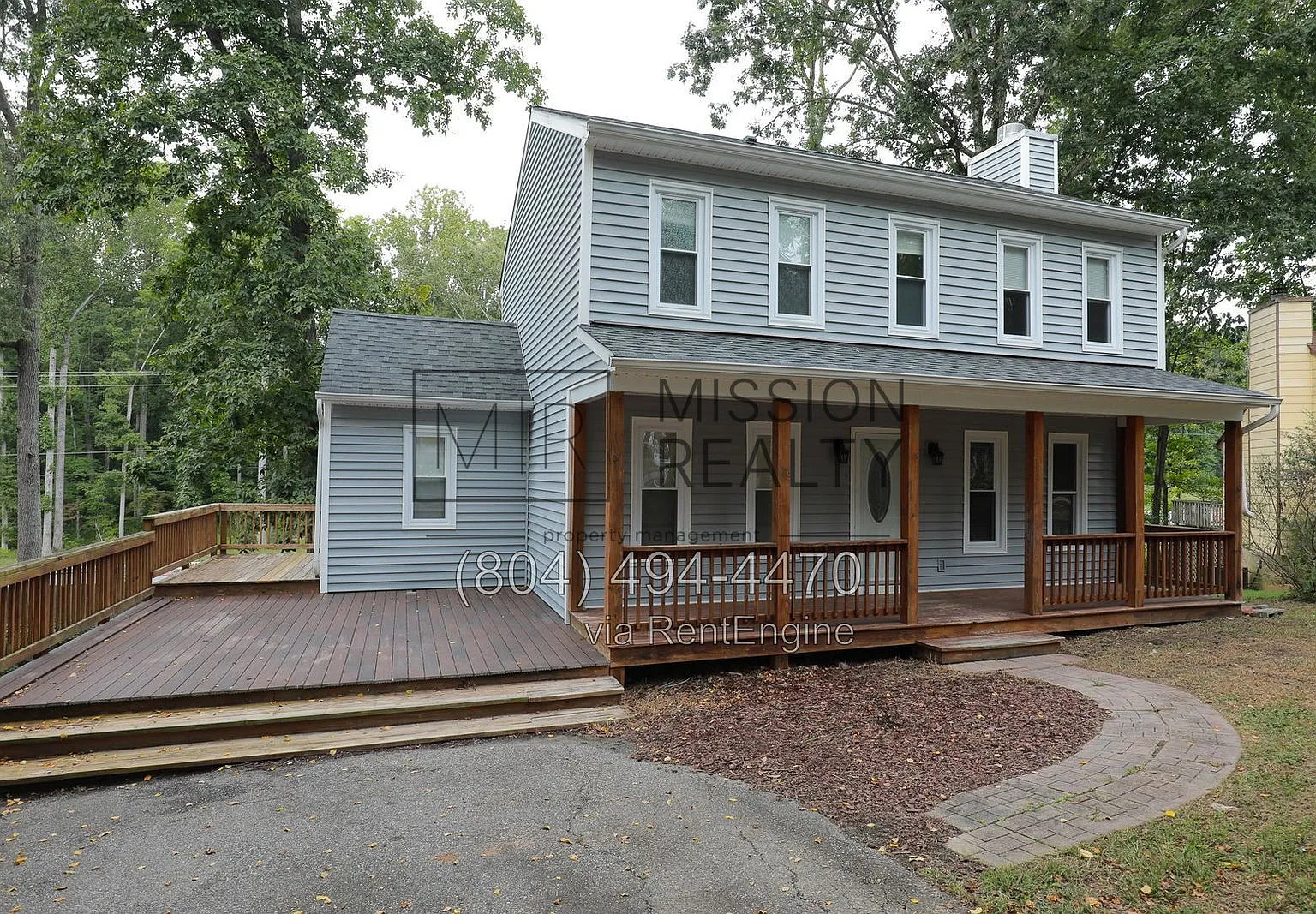 3 bed, 2.5 bath, 1426 sqft, $2,300 — Photo 1