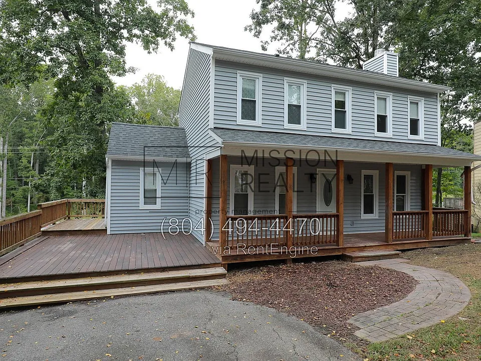 1304 Manders Knoll Ct