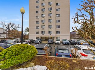 Schuyler, Stamford, CT 06902