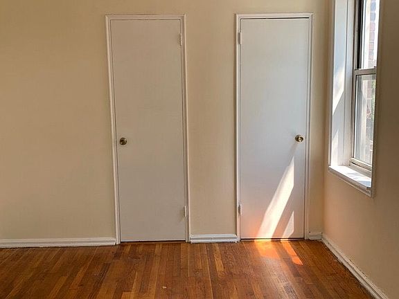 5th image of 2255 Cruger Ave #4