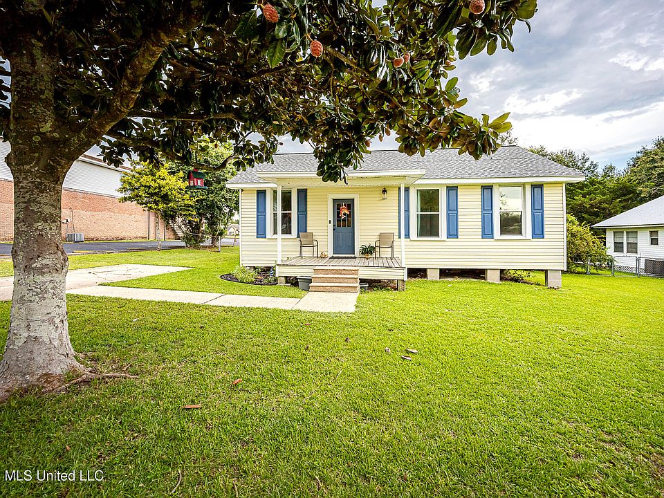 1st image of 3119 Bachman Rd