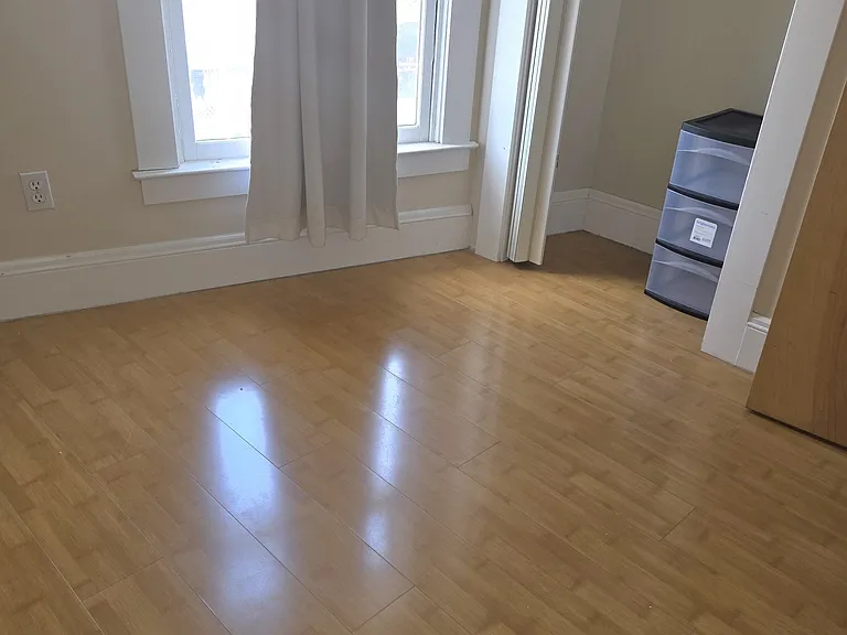 2597 Telegraph Ave #B — Photo 13