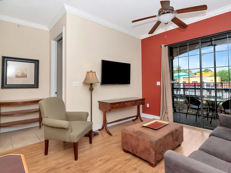 13941 Clubhouse Dr — Photo 10