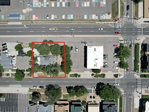 4th image of 1632 York Street