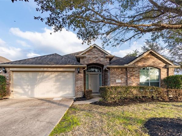 5402 Hickory Harvest Dr