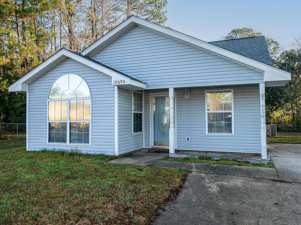 10690 E Bay Tree Dr