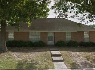 10685 Willowood Dr, Baton Rouge, LA 70811