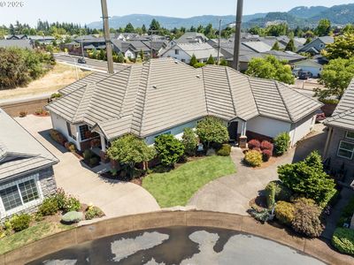 2063 Lake Wind Dr, Eugene, OR, 97408