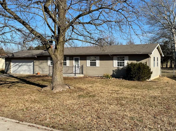 7429 E Tara Ln, Rogersville, MO 65742