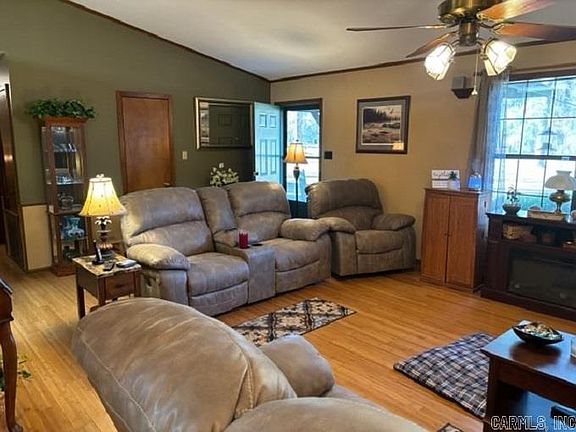 3rd image of 342 Ouachita Road 210