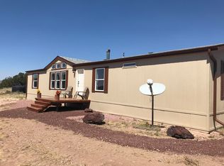 25250 W Medicine Man Trl, Seligman, AZ 86337