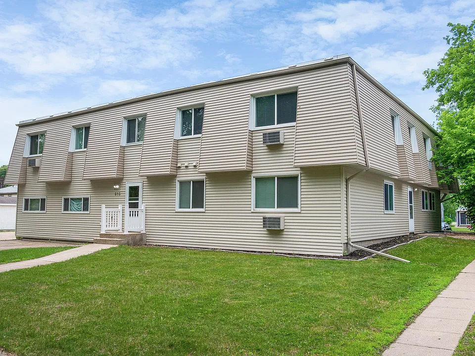 515 Oxford St #1