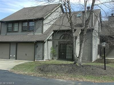 2nd image of 3861 North Park Unit 3