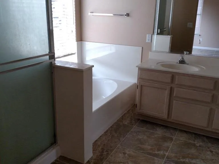 662 W Princeton Ave — Photo 10