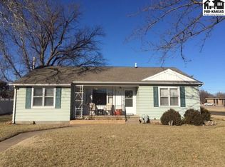 230 E Forest Ave, South Hutchinson, KS 67505