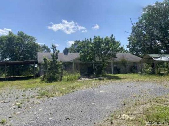 2nd image of 633 Polk Rd