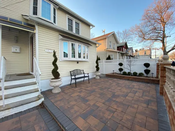 12622 145th St, Jamaica, NY 11436