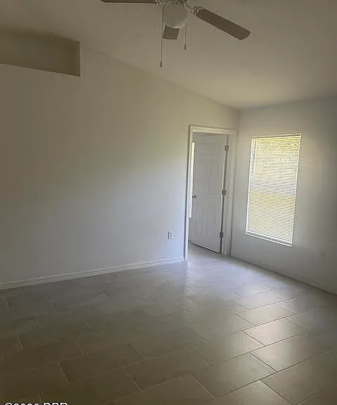 113 Brasswood Ct — Photo 22