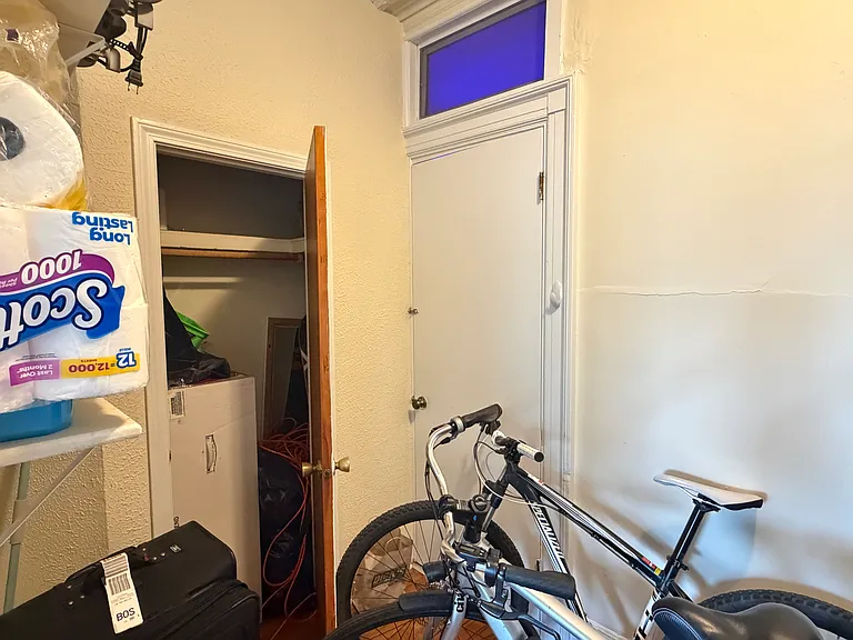 914 Beacon St #3 — Photo 25