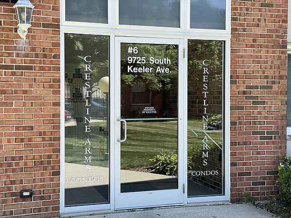 3rd image of 9725 S Keeler Ave APT 306