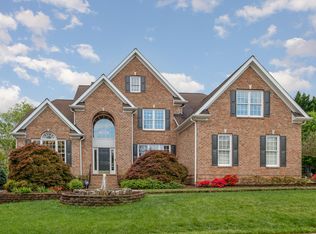 9201 Club Hill Dr, Raleigh, NC 27617