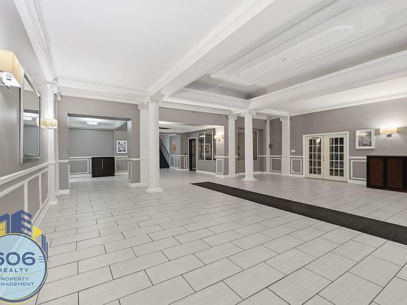 2nd image of 6748 N Ashland Ave #512