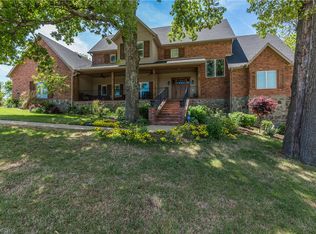 521 Chattin Cir, Bentonville, AR 72712