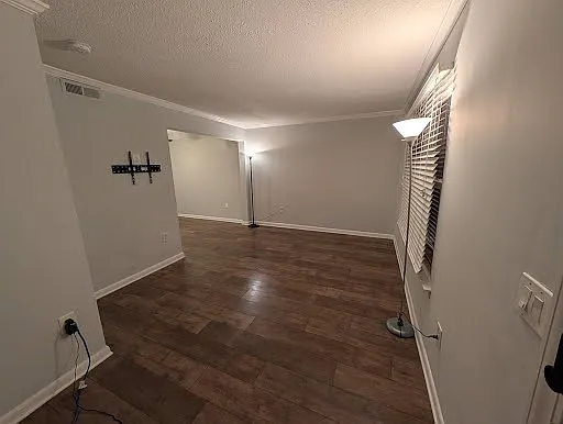 415 Parkdale Dr #3B — Photo 8