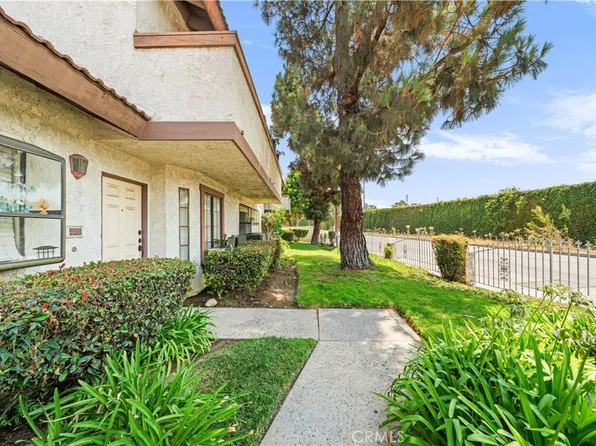 104 Poxon Pl, West Covina, CA 91790