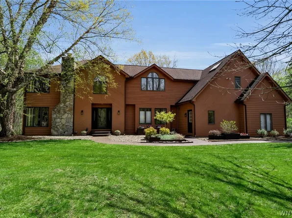 4789 Shimerville Rd, Clarence, NY 14031