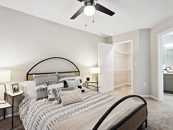4th image of 100 Morgan St #116-135A