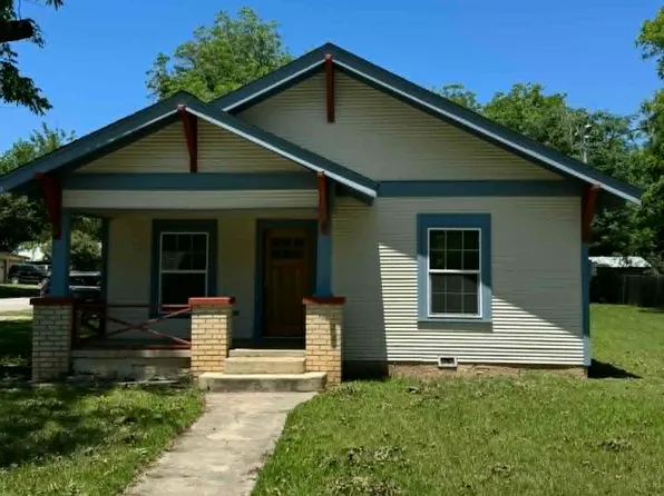 230 W Live Oak St, Dublin, TX 76446