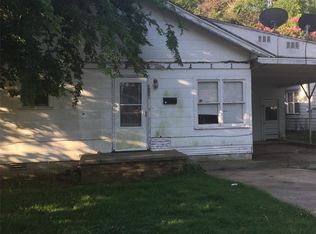 809 W Wilson Ave, Seminole, OK 74868