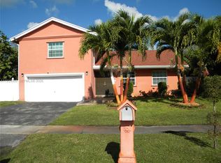 Lauderdale North Park Sec, North Lauderdale, FL 33068