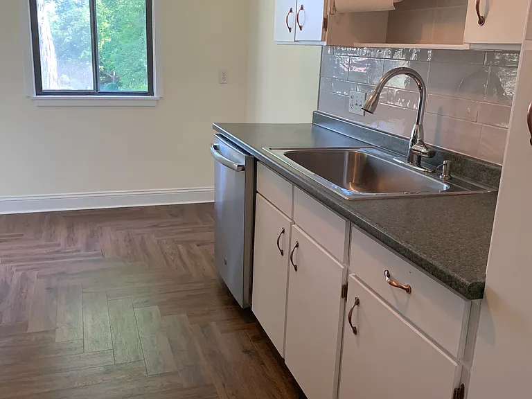 112 Heritage Vlg #D — Photo 14